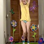 Pic of Знакомство с вибриком >> порно фото на ШпилиВили