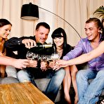 Pic of Dog House Digital Pictures