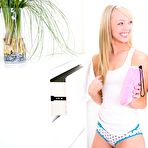 Pic of Web Young Pictures