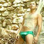 Pic of maledigital presents Shaving In The Sherwood Forest