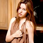 Pic of Nude Teen Girl In A Big Leather Chair