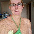 Pic of Wife Bucket - Real amateur MILFs, wives, and moms! Swingers too