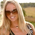 Pic of Dorina Golden in Hitch hiking her way into our pants