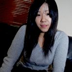 Pic of Eastern juvenile Natsuki Arai striping down and stretching her lower.. at Teenage Pussy Pics