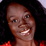 Pic of London Blaq in London Blaq in black women