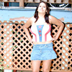 Pic of Raven in Raven in nudism series