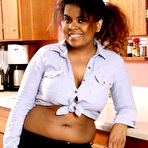 Pic of Alexis in Alexis in exotic and hairy