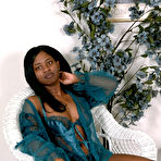 Pic of Holly in Holly in black women