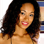 Pic of Terrari in Terrari in black women