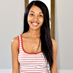 Pic of Alexis Avery in Alexis Avery in black women