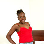 Pic of Queanna in Queanna in black women