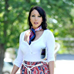 Pic of Nina Leigh What The Papers Say for Girlfolio - Curvy Erotic