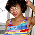 Pic of Oya in Oya in exotic and hairy