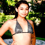 Pic of Iris Ivy Takes off her Bikini