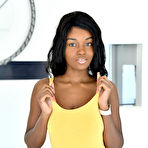 Pic of Kandie Monaee in Kandie Monaee in black women