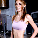 Pic of Hermione Ganger Leggy Perky Model