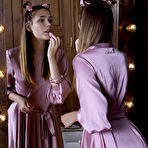 Pic of Luna Strips by the Mirror