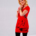 Pic of WatchGirls.net | Sanne wearing a big Geneva watch