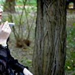 Pic of Russian Smokers | Smoking two reds in the park
