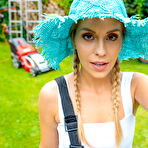 Pic of Lucky Bee Fucked in the Backyard