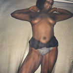 Pic of T Luv, amateur from the hoods