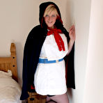 Pic of Older blonde Samantha displays her big butt prior to POV sex on a bed