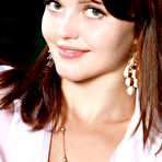 Pic of Gorgeous erotic Mesed A strips naked in the evening woods spreading legs wide