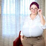 Pic of Demora Avarice in Demora Makes You Feel Better at BlushErotica - Prime Curves
